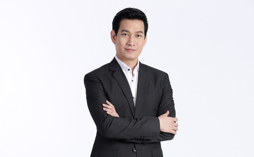 ผู้ประกาศมาดสุขุม “อ๊อฟ-อัครพล”